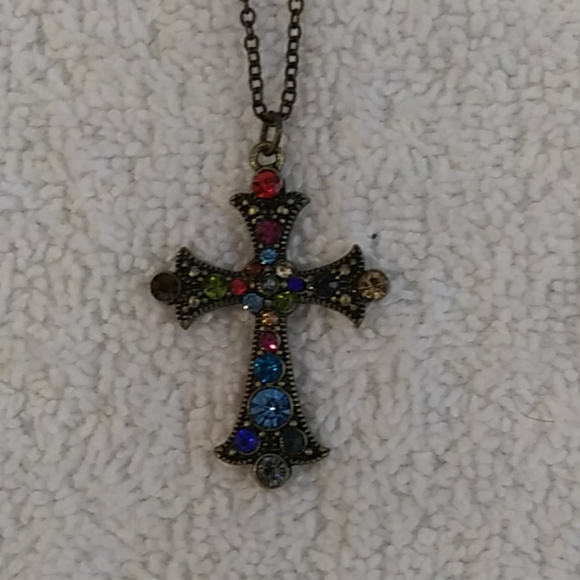 Cross Necklaces - Picture 4 of 8